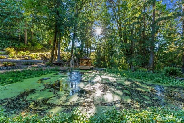 22410 McMurray Shore Drive, Mount Vernon, WA 98274