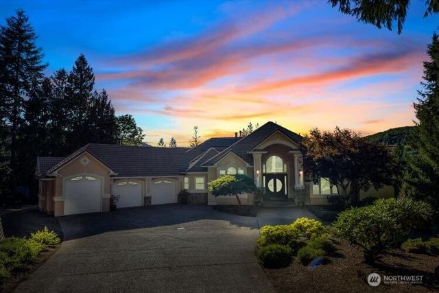 22410 McMurray Shore Drive, Mount Vernon, WA 98274