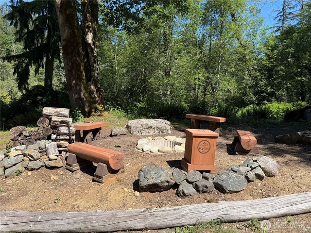 22410 McMurray Shore Drive, Mount Vernon, WA 98274