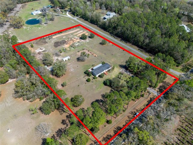 25228 NW 158TH AVENUE, High Springs, FL 32643