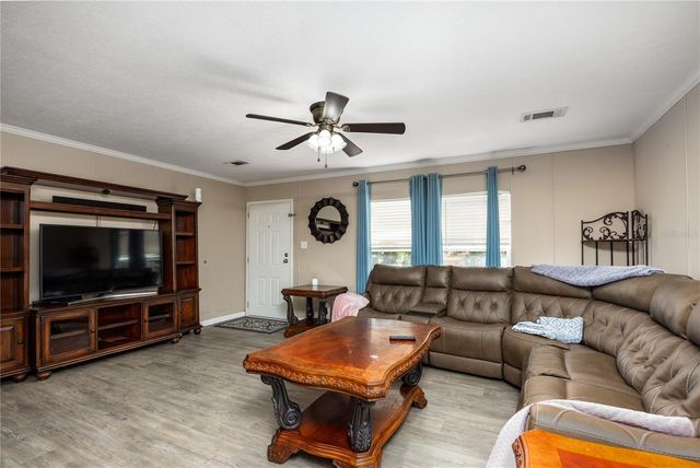 25228 NW 158TH AVENUE, High Springs, FL 32643