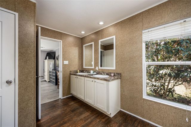 25228 NW 158TH AVENUE, High Springs, FL 32643