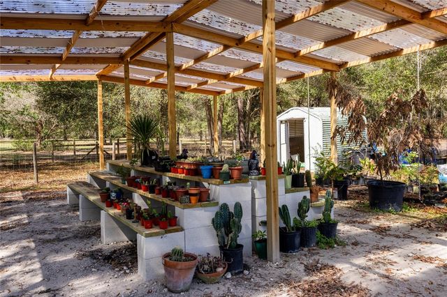 25228 NW 158TH AVENUE, High Springs, FL 32643