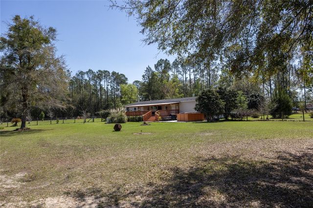 25228 NW 158TH AVENUE, High Springs, FL 32643