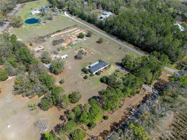 25228 NW 158TH AVENUE, High Springs, FL 32643