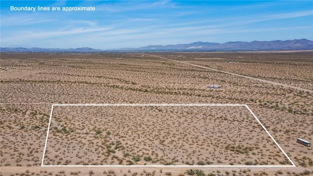 8 Lots W Ronda Drive, Golden Valley, AZ 86413