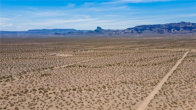 8 Lots W Ronda Drive, Golden Valley, AZ 86413