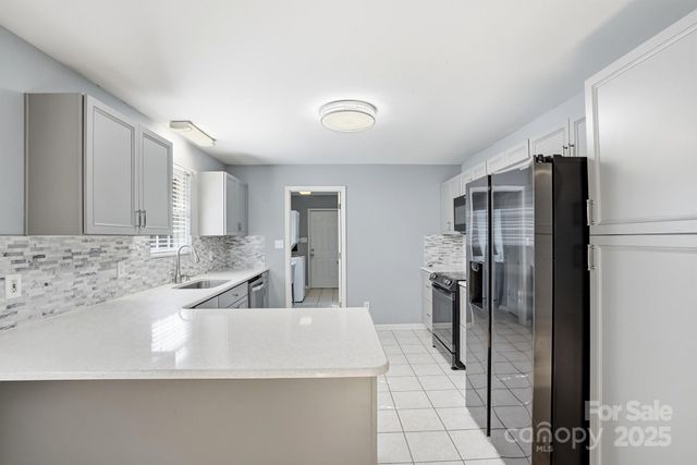 2455 Old Pond Drive, Lincolnton, NC 28092