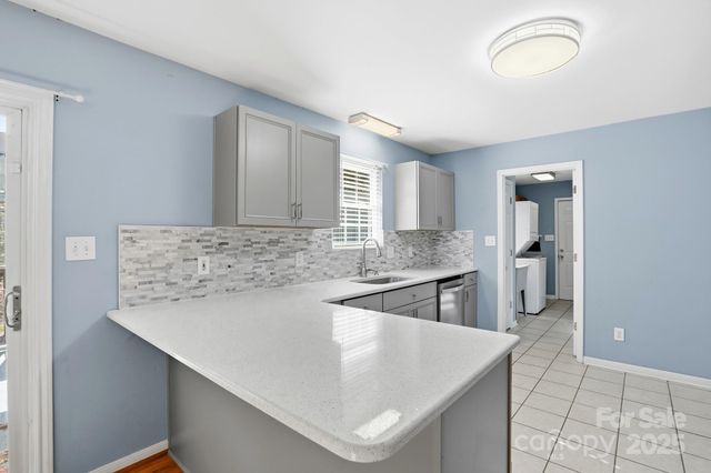 2455 Old Pond Drive, Lincolnton, NC 28092