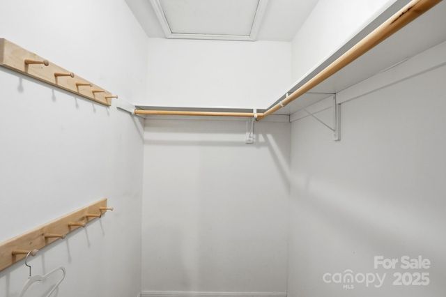 2455 Old Pond Drive, Lincolnton, NC 28092