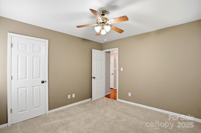 2455 Old Pond Drive, Lincolnton, NC 28092