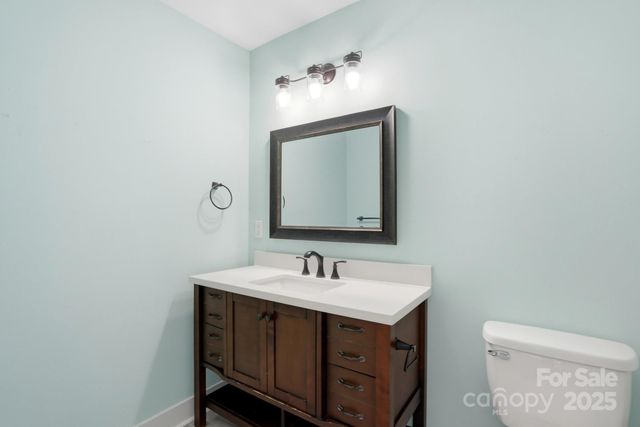 2455 Old Pond Drive, Lincolnton, NC 28092