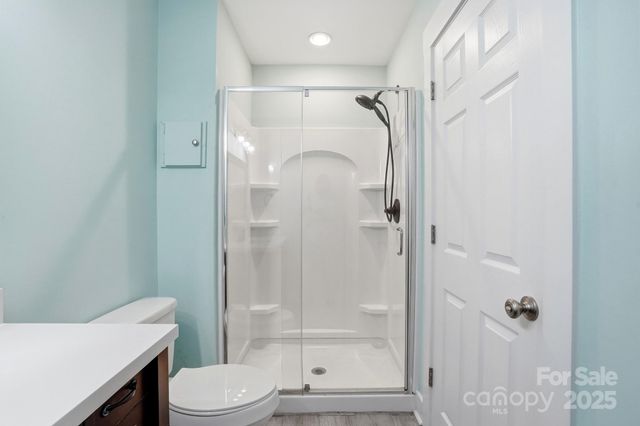 2455 Old Pond Drive, Lincolnton, NC 28092