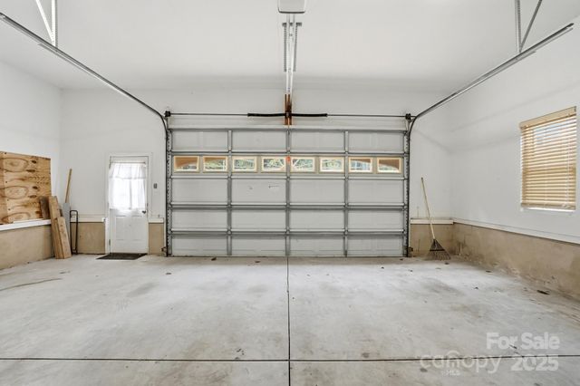 2455 Old Pond Drive, Lincolnton, NC 28092