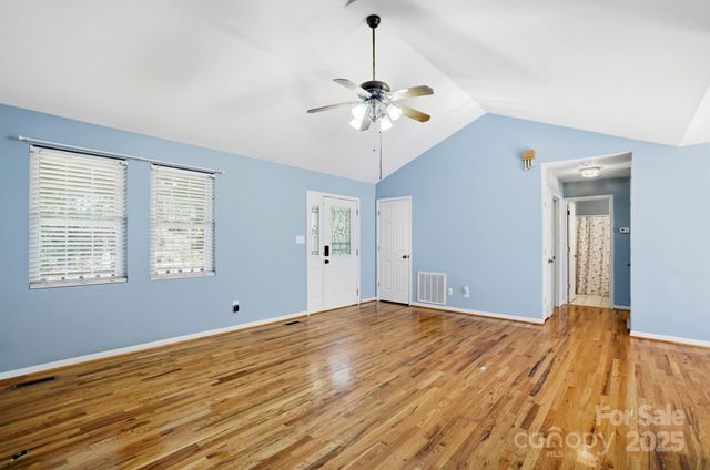 2455 Old Pond Drive, Lincolnton, NC 28092