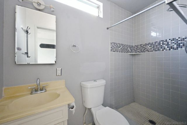 1427 Fern St, San Diego, CA 92102