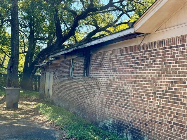 2151 Clement Street, Mobile, AL 36617