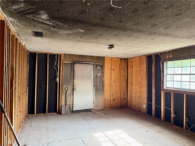 2151 Clement Street, Mobile, AL 36617