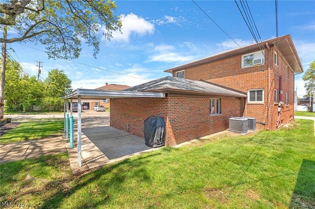 5907 Belmere Drive, Parma, OH 44129