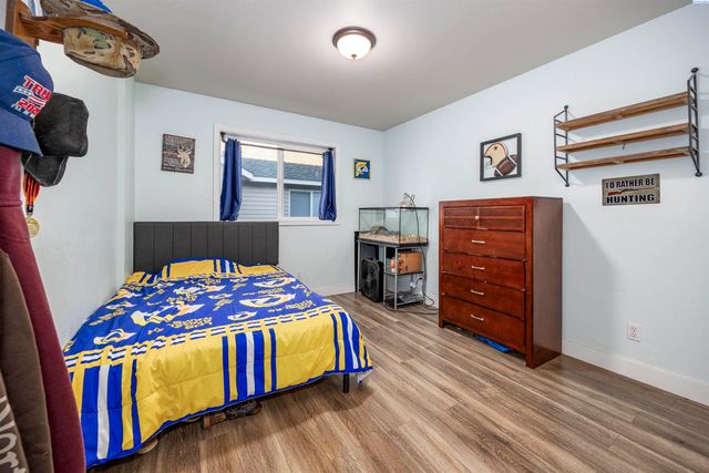 3501 S Quillan Ct, Kennewick, WA 99337