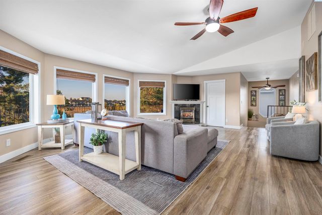 3501 S Quillan Ct, Kennewick, WA 99337