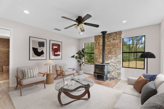 289 PR 7819, Hawkins, TX 75765