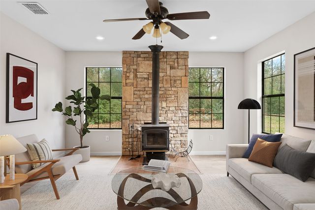 289 PR 7819, Hawkins, TX 75765