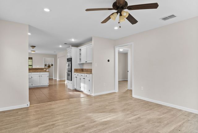 289 PR 7819, Hawkins, TX 75765