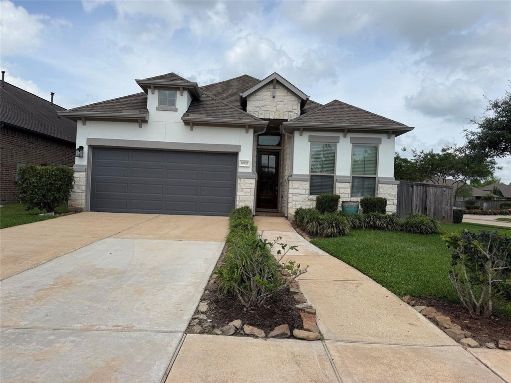 10927 Perennial Mist Drive, Missouri City, TX 77459