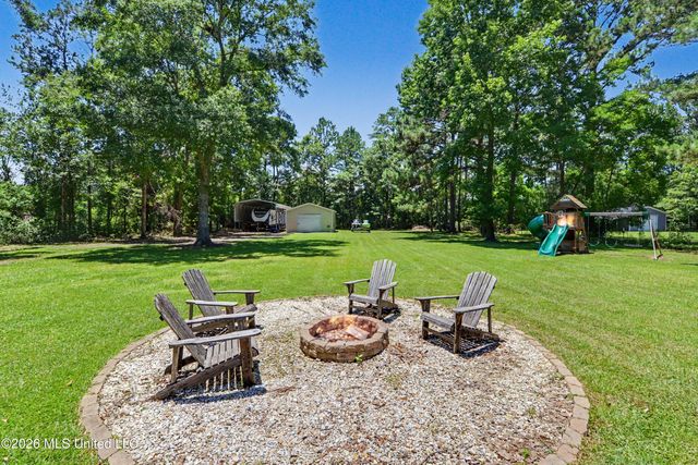 16023 Old Joe Moran Road, Kiln, MS 39556