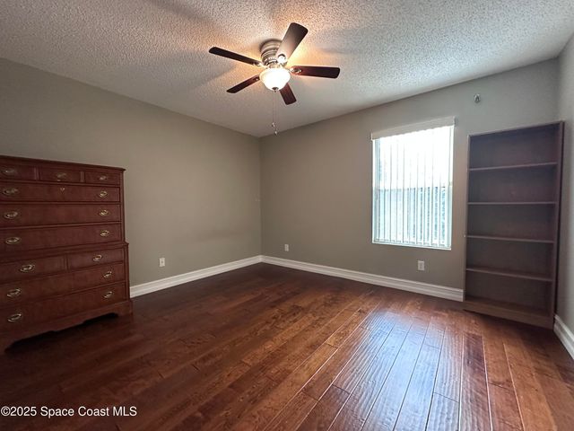 2893 Glasbern Circle, Melbourne, FL 32904