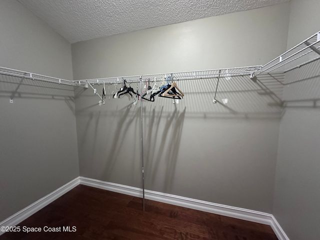 2893 Glasbern Circle, Melbourne, FL 32904
