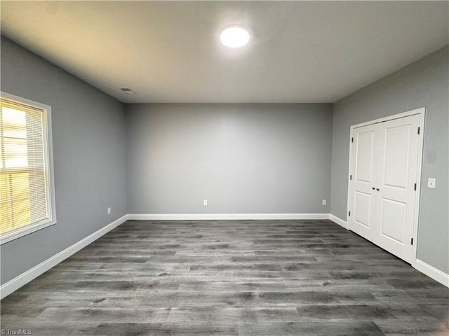 4218 Farlow Drive, Greensboro, NC 27406