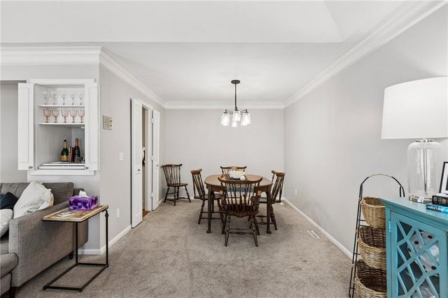 8741 Riggs Circle, Overland Park, KS 66212