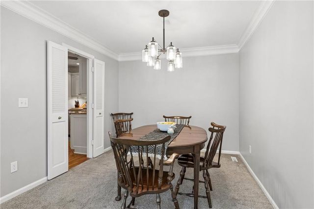 8741 Riggs Circle, Overland Park, KS 66212