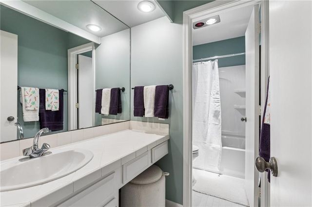 8741 Riggs Circle, Overland Park, KS 66212