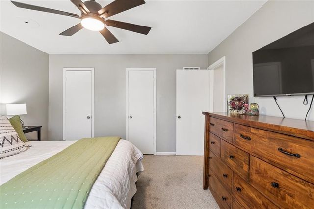 8741 Riggs Circle, Overland Park, KS 66212