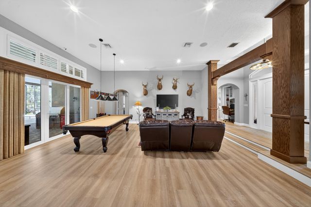 523 SW Squire Johns Lane, Palm City, FL 34990