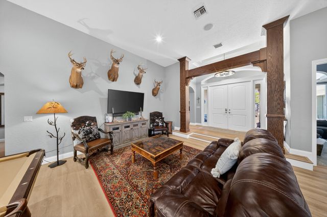 523 SW Squire Johns Lane, Palm City, FL 34990