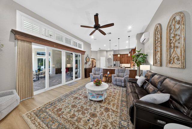 523 SW Squire Johns Lane, Palm City, FL 34990