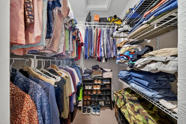 523 SW Squire Johns Lane, Palm City, FL 34990