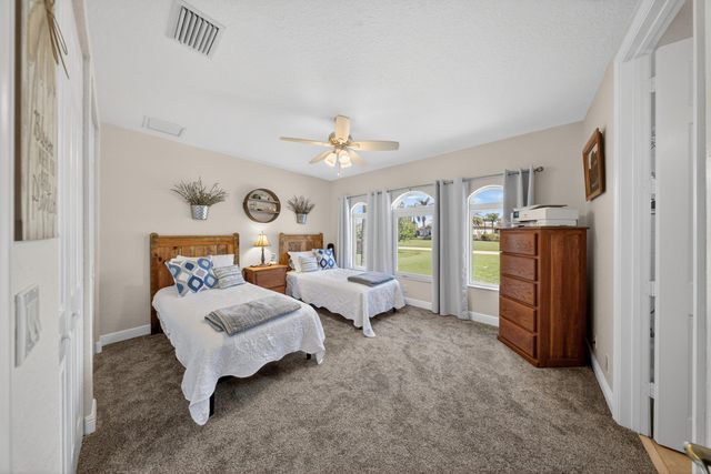 523 SW Squire Johns Lane, Palm City, FL 34990