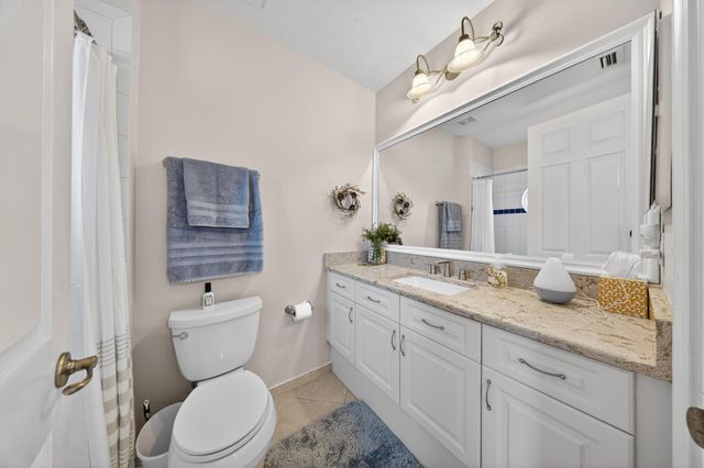 523 SW Squire Johns Lane, Palm City, FL 34990