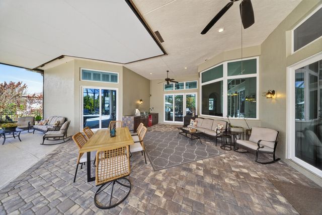 523 SW Squire Johns Lane, Palm City, FL 34990