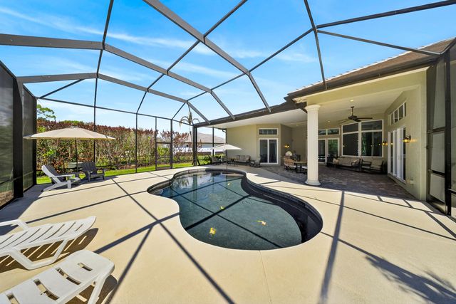 523 SW Squire Johns Lane, Palm City, FL 34990