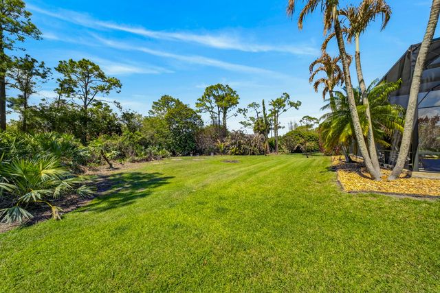 523 SW Squire Johns Lane, Palm City, FL 34990