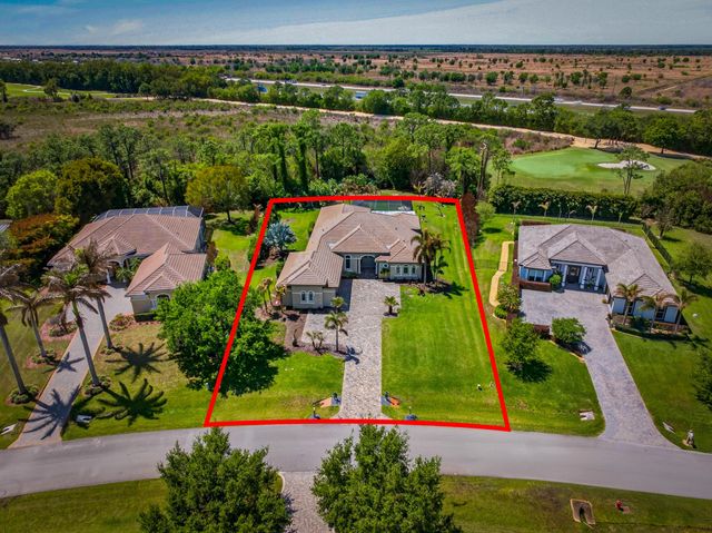 523 SW Squire Johns Lane, Palm City, FL 34990