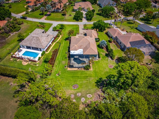 523 SW Squire Johns Lane, Palm City, FL 34990