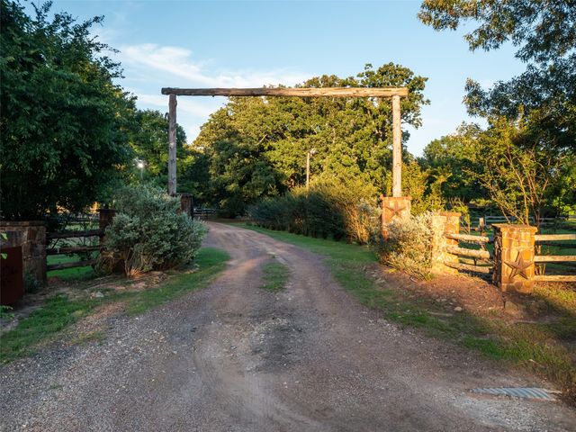 10204 CR 3807, Murchison, TX 75778
