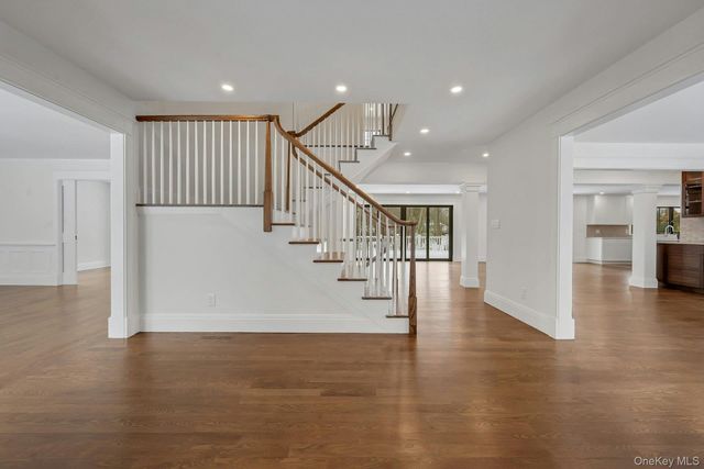 32 Sycamore Road, Scarsdale, NY 10583